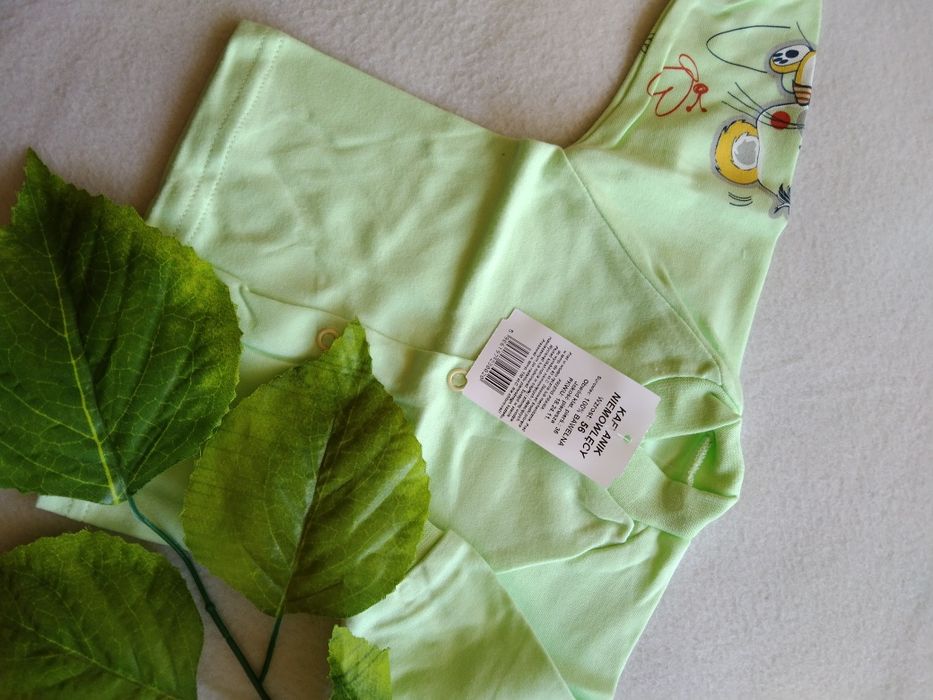 56 kaftanik rozpinany bluzka t-shirt wyprawka body śpiochy pajacyk kom