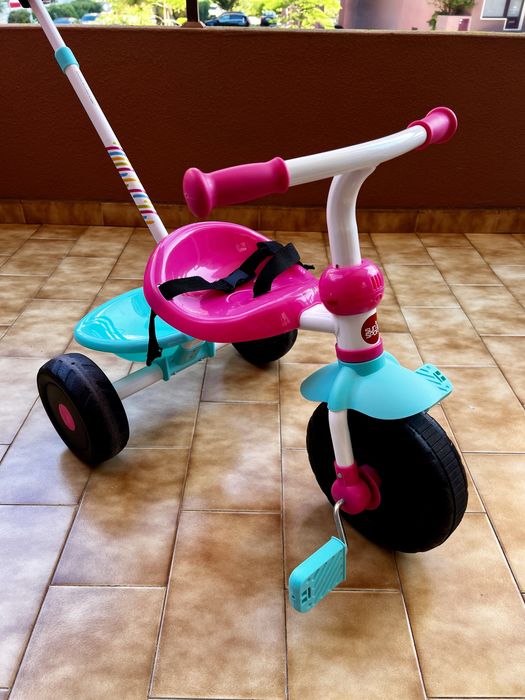 Triciculo para menina