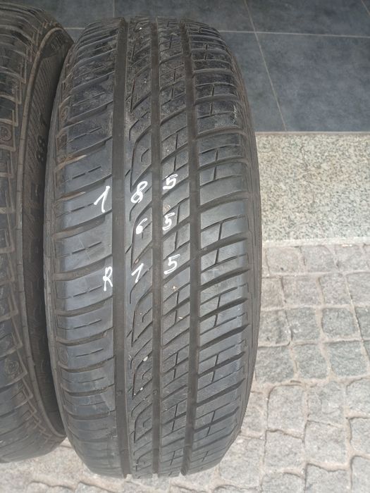 2 pneus 185 65 r15 Barum
