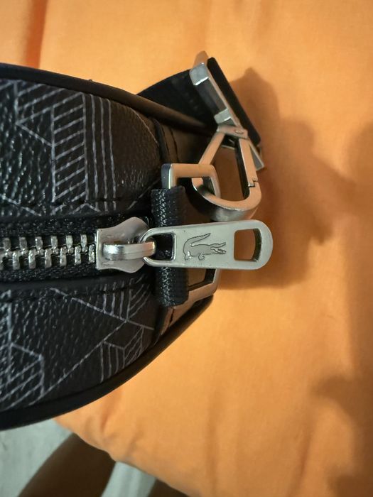 Bolsa da Lacoste