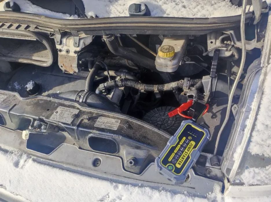 Бустер 3000А пусковий пристрій для авто