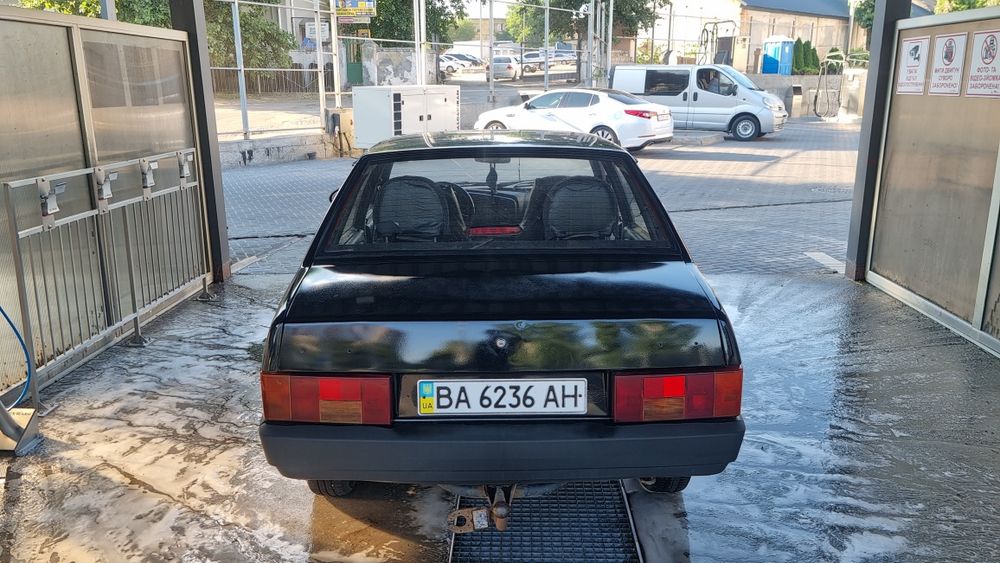 Продам ваз 21099 2008 год 2000 у.е.