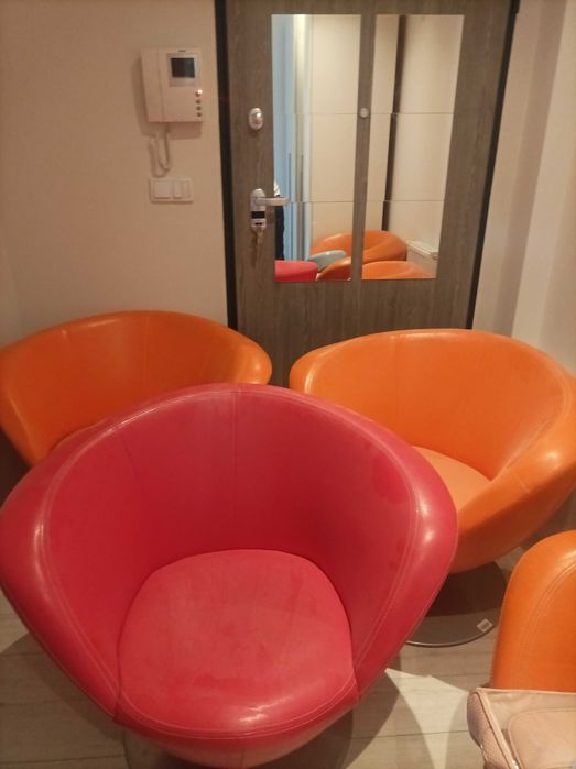 Fotel obrotowy 1 szt