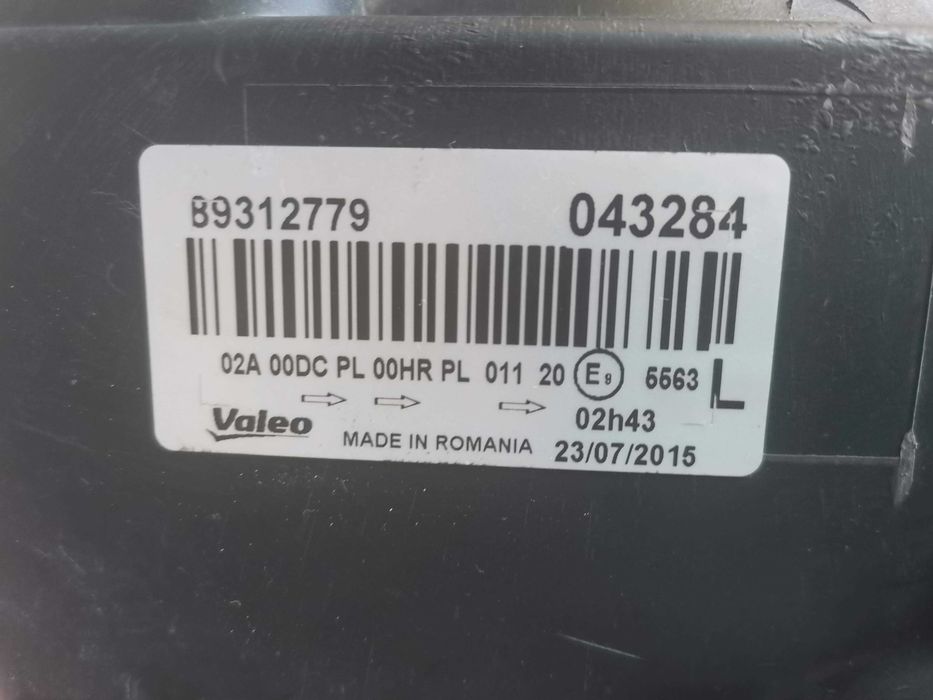 ótica  Valeo Xenon Renault Megane II fase 2