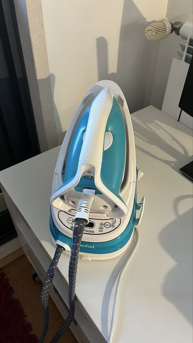 Ferro engomar caldeira Tefal