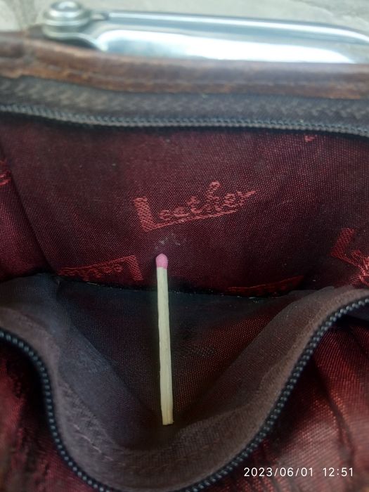 Кожаный кошелек CHANEL