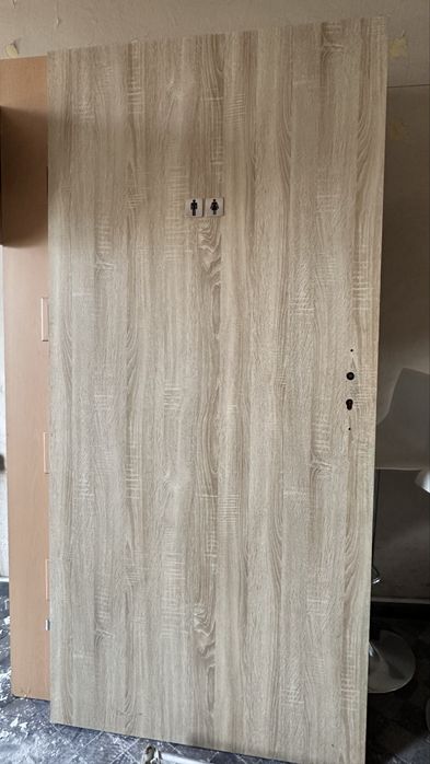 Drzwi powystawowe Będzin