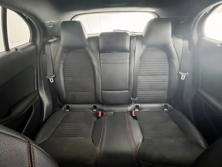 Mercedes GLA 180(W156) AMG