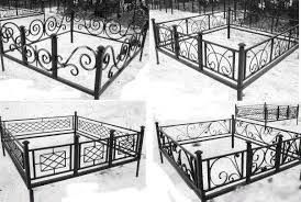 Оградки на кладбище