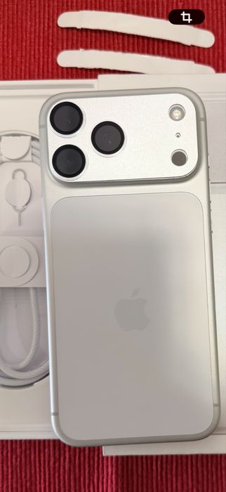 Iphone 17 pro Max 256Gb. Silver Novo