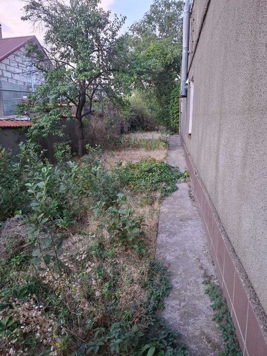Продаж будинку в Нерубайському- Наті, гарний, затишний з хозбудівлями