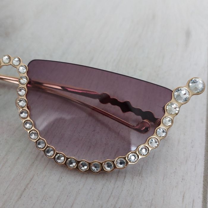 Okulary przeciwsłoneczne jak Anna Karin Karlsson HALF MOON GOLD