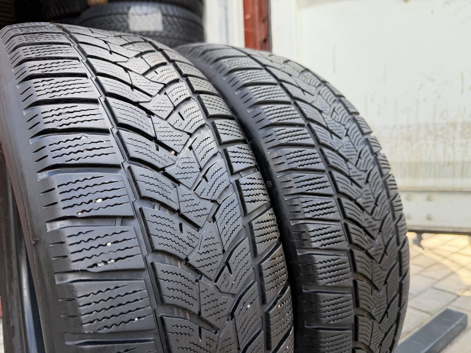Opony Zimowe 225/65/17 Dunlop 22R  2szt Siedlce