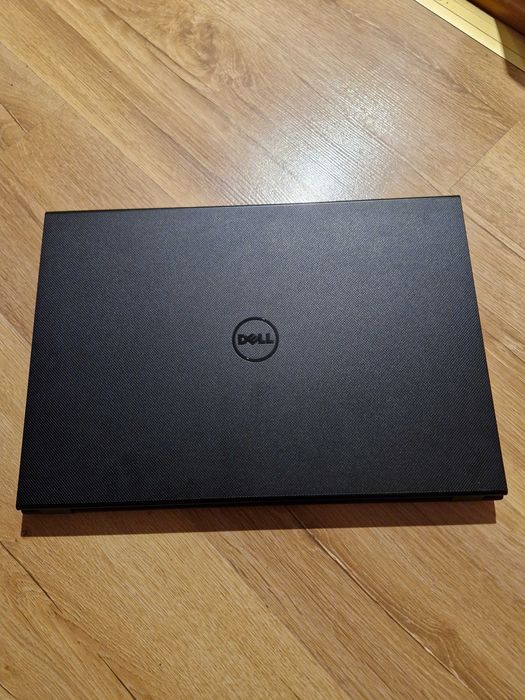 Laptop Dell bardzo mało używany Stan b.dobry