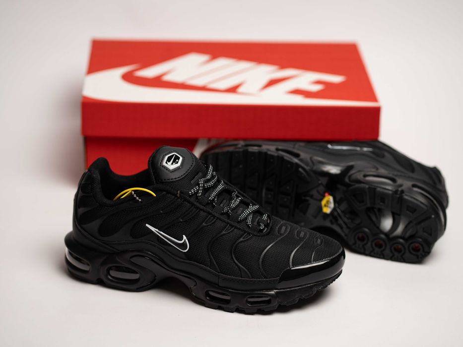 Мужские кроссовки Nike Air Max Plus TN (8 цветов) 41-46 размеры