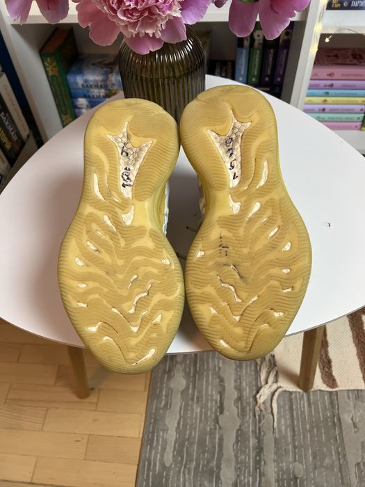 Adidas yeeze boost 380 чоловічі кросівки адідас ізі буст 42