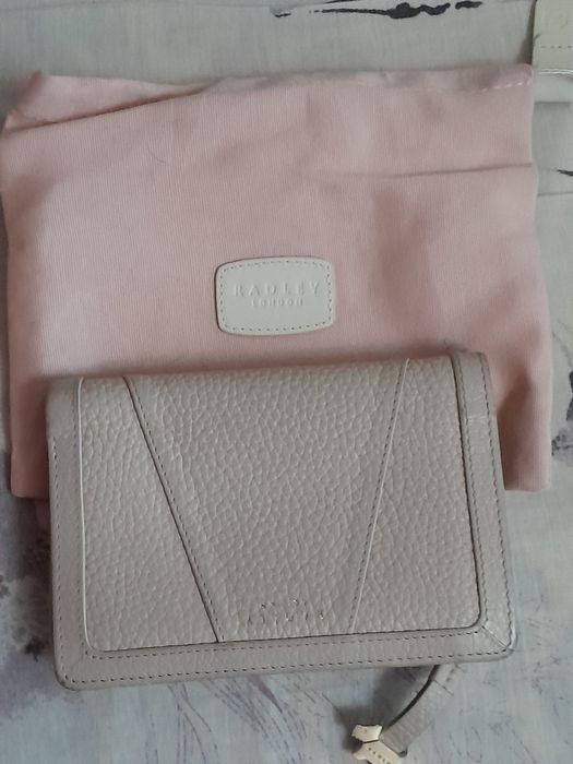 Гаманці шкіряні Radley