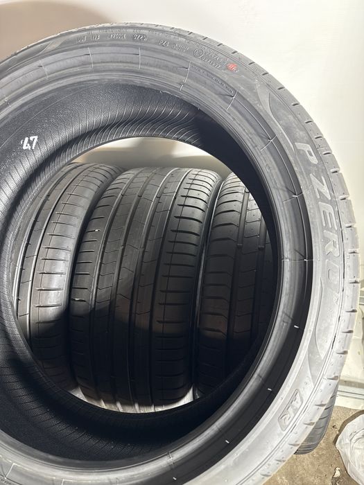 255/35r19 & 225/40r19 Pirelli PZero PZ4 96Y 93Y XL Runflat RFT (AR) 25