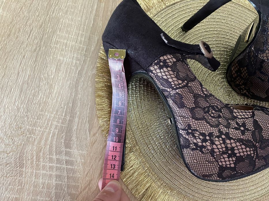 Buty szpilki pole dens