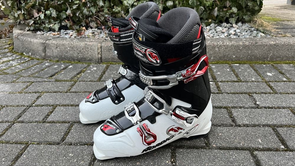 Buty narciarskie męskie Nordica Transfire Comfort Fit rozm 29,5