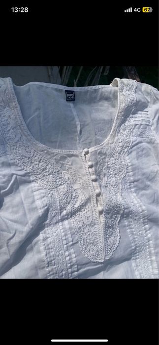 Blusa em renda Pimkie