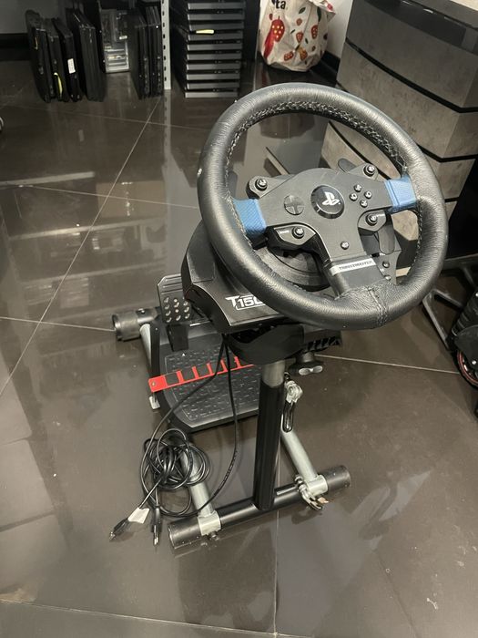 Kierownica Thrustmaster T150 Pedały Stojak