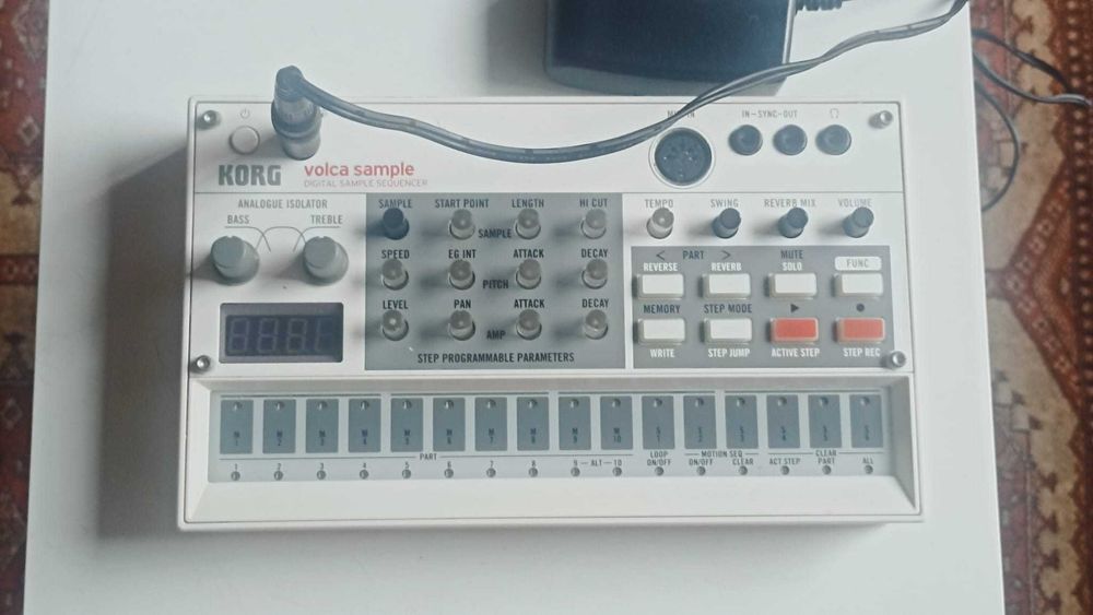 KORG volca sample