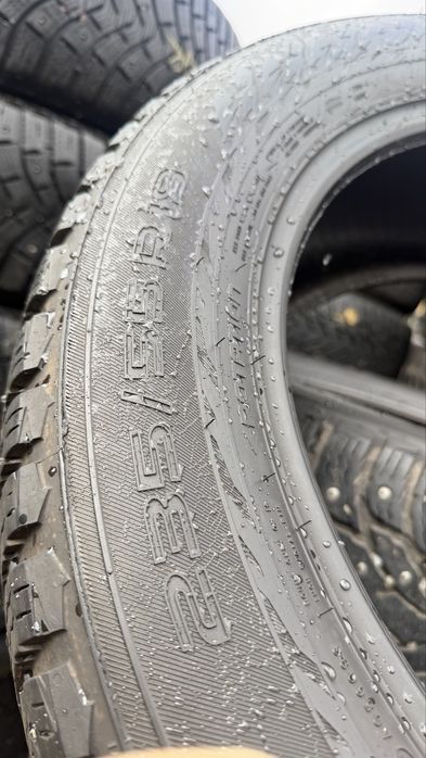 235/55/19 Nokian Hakkapeliitta 9