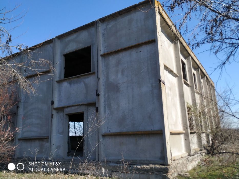 бетонна каркасна будівля БМЗ 18 м на 12 м 2 поверхи м. Олександрія