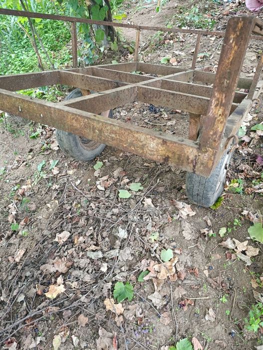 Estrado / Chassis de Reboque Agrícola (1.20m x 1.60m) – Sólido