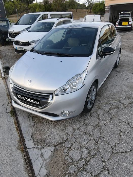Peugeot 208 82 VTI Active
