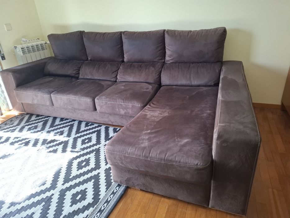 Sofá chaise Lounge em estado novo