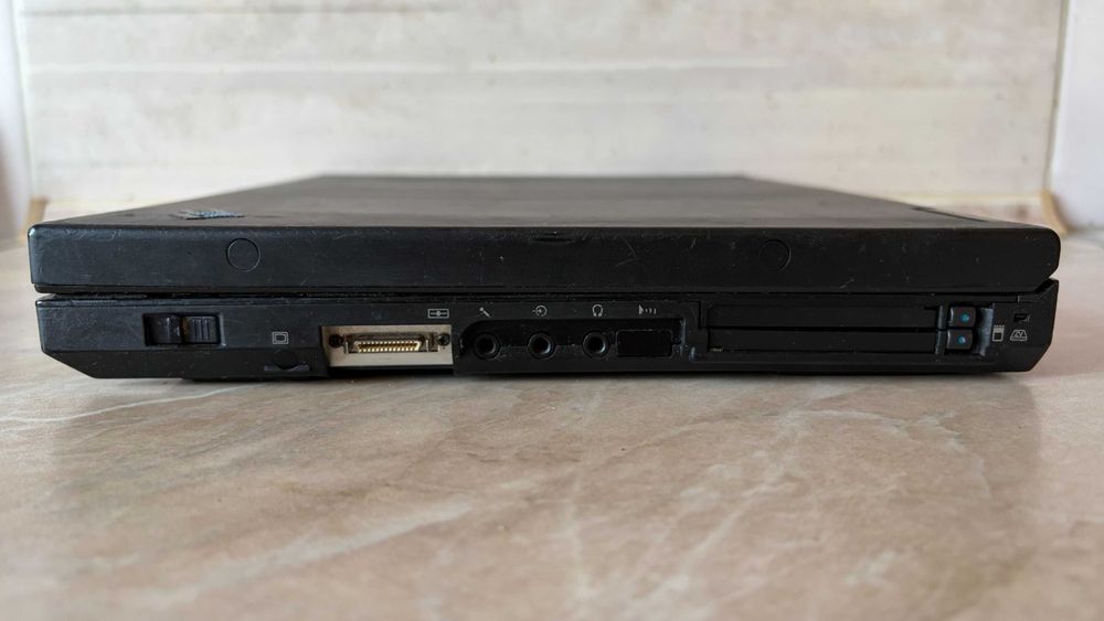 Ноутбук IBM ThinkPad 600X. У робочому стані.