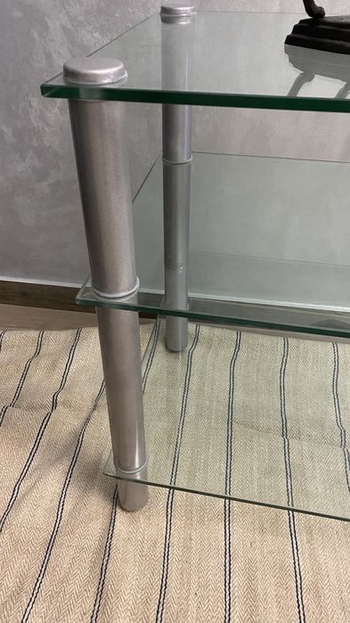 Тумба скляна під телевізор