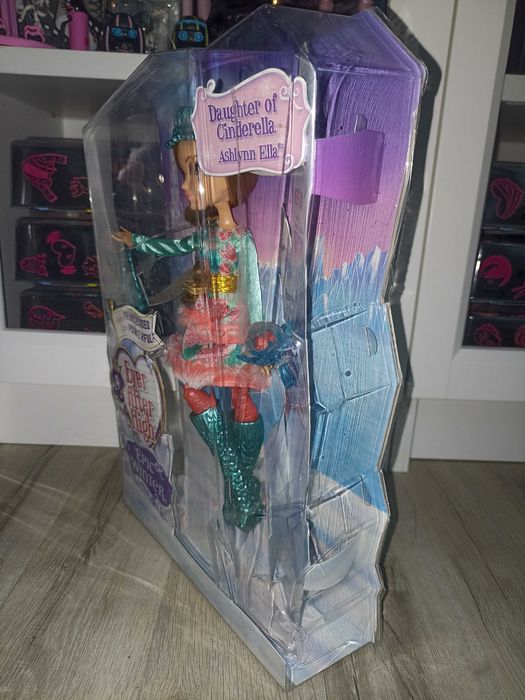 Ever After High Epic Winter Ashlynn Ella