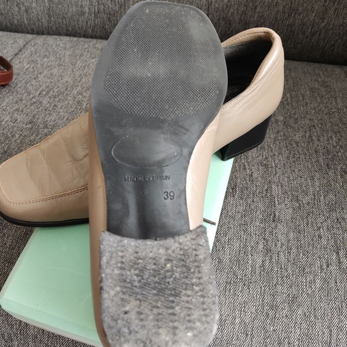 Hiszpańskie buty skórzane damskie 39