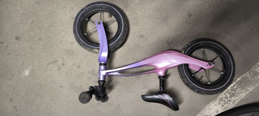 Lionelo Bart Air Pink Violet — Rowerek biegowy