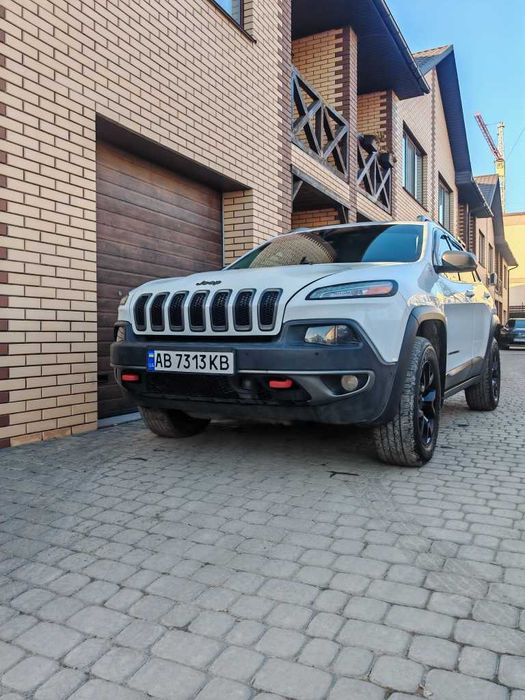 Продам Jeep Cherokee TrailHawk Elit 2015/2016