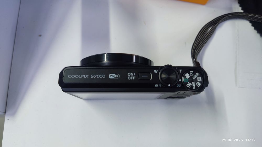 nikon coolpix s7000 - купити цифрові фотокамери - Ціна на OLX.ua