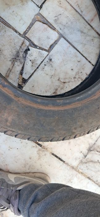 3 ou 2 Peneus semi novos  165 /65 r13
