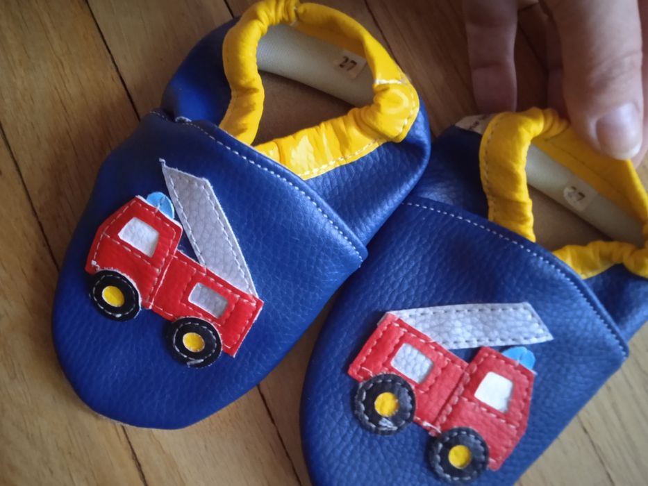 Buciki,kapcie do żłobka przedszkola 27