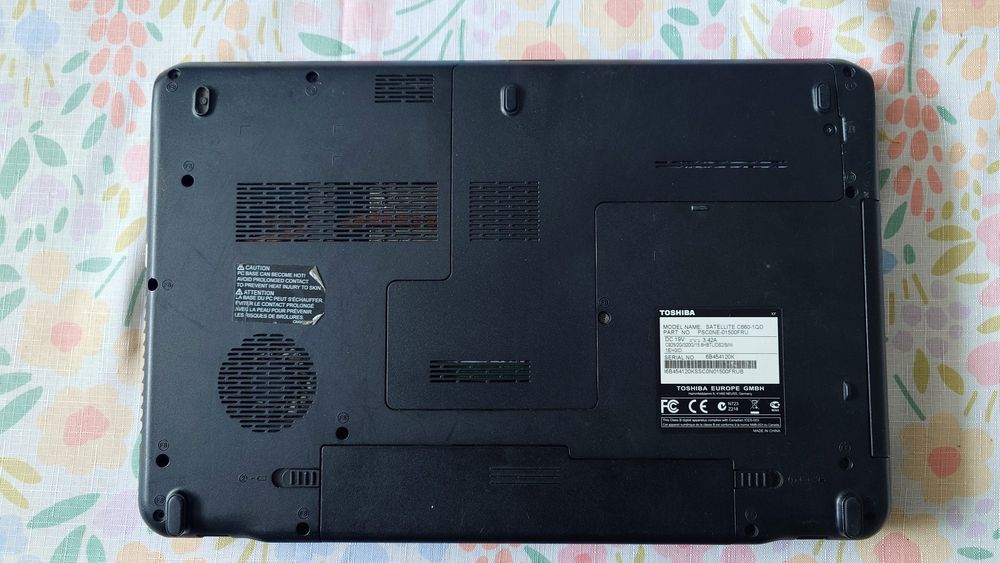 Ноутбук TOSHIBA Satellite C660-1QD (Win 10 Pro, 4GbDDR3, 500Gb Hdd)