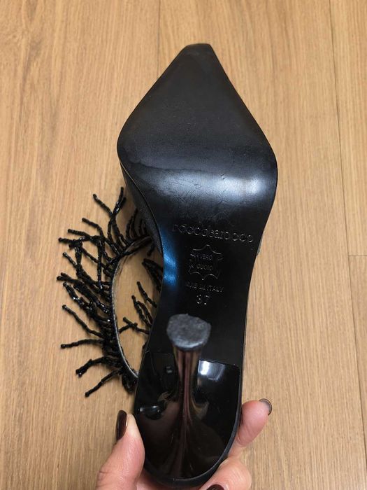 Sapatos Pretos com Franjas e Salto Alto (Made in Italy) - Roccobarocco
