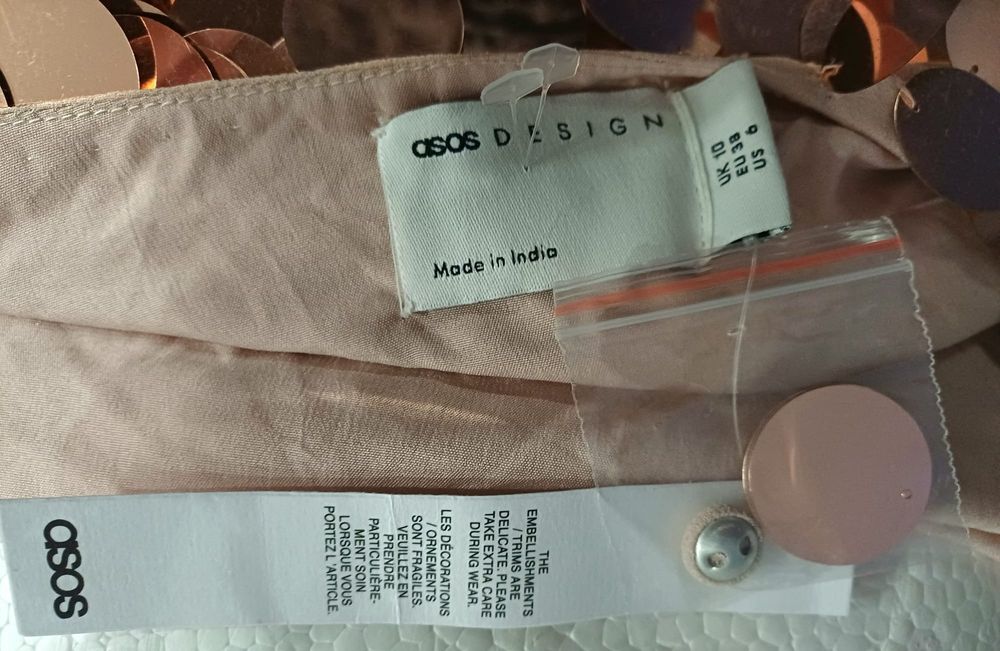 Obłedna cekinowa suknia kopertow , długi rękaw złota rozmiar 38