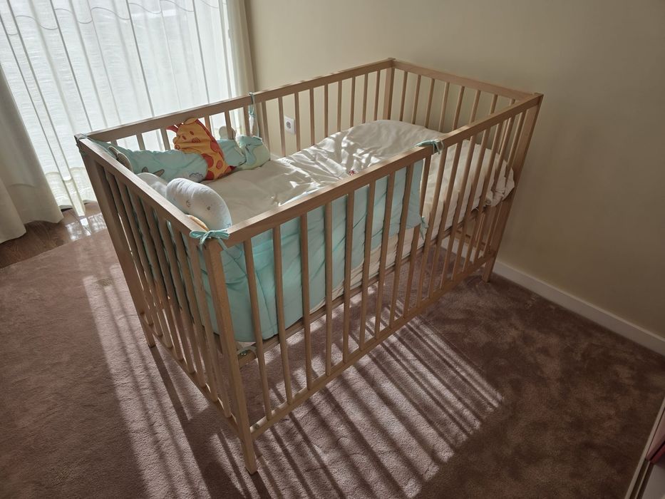 Berço SNIGLAR e Colchão Vyssa Somnat IKEA