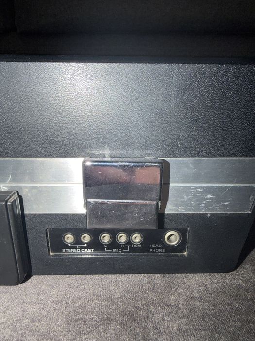 Музичний центр Sanyo g2612n