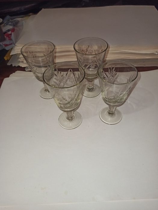 Продам много посуды ещё тех времен