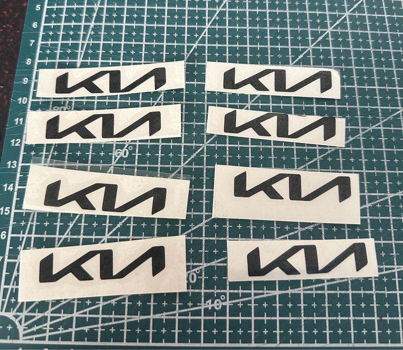 Наклейки на авто / Наліпки на замовлення