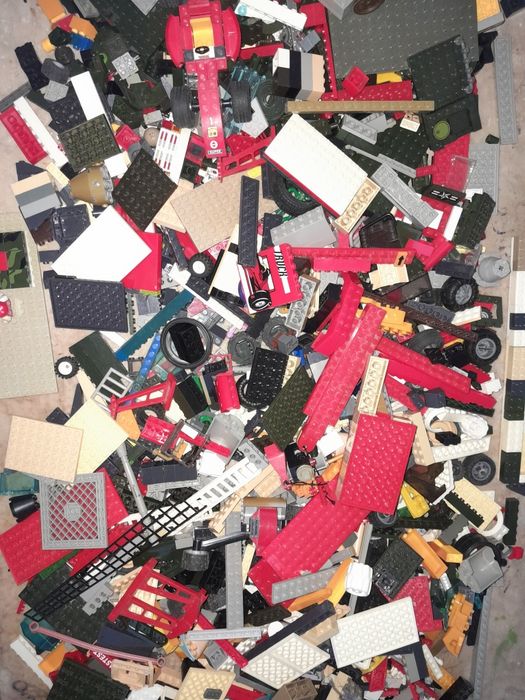 20000 peças de lego, várias construções