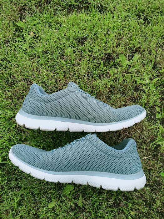 кросівки skechers 43р